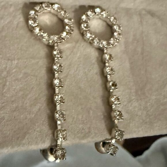 Sparkly Rhinestone Drop Circle Earrings – Elegant Statement Jewelry - Picture 14 of 17